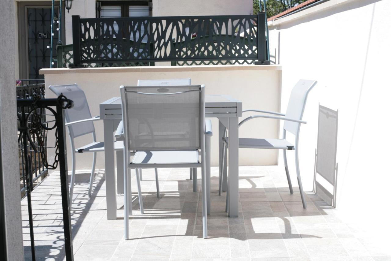 Rully House Daire Dış mekan fotoğraf